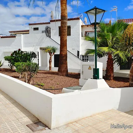 Homely By Helloapartments * طوستا ديل سيلونثيو